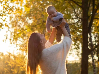 family-on-autumn-walk-2025-03-08-23-51-51-utc-compressed